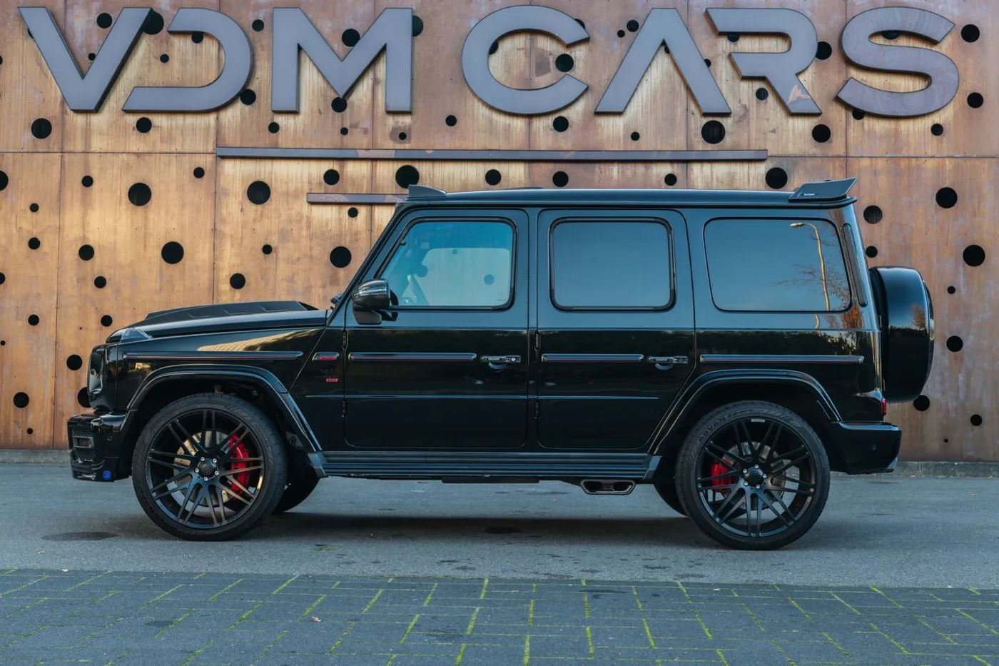 2020 Mercedes-AMG G 63 offered by a supercar dealer in Gronau, Germany, photo 7 of 25