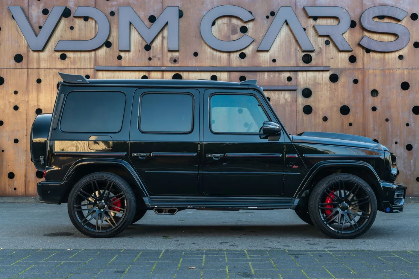 2020 Mercedes-AMG G 63 offered by a supercar dealer in Gronau, Germany, photo 8 of 25