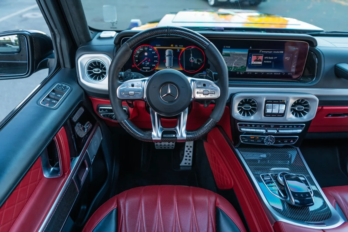 2020 Mercedes-AMG G 63 offered by a supercar dealer in Gronau, Germany, photo 25 of 25