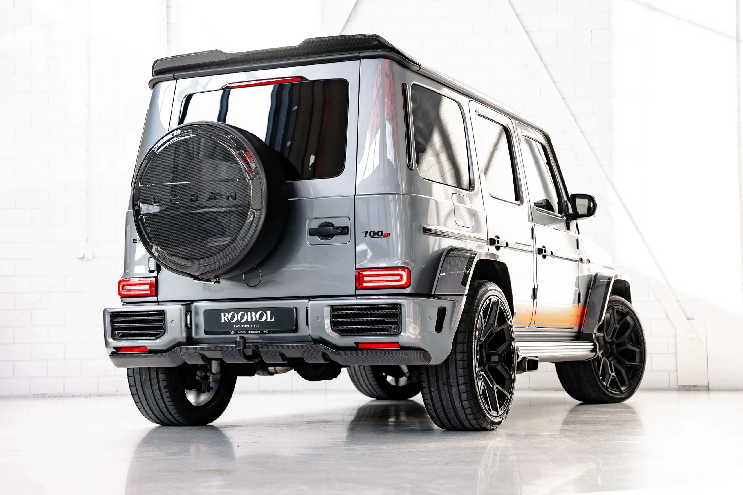 2020 Mercedes-AMG G 63 Urban Automotive G700, 2/30