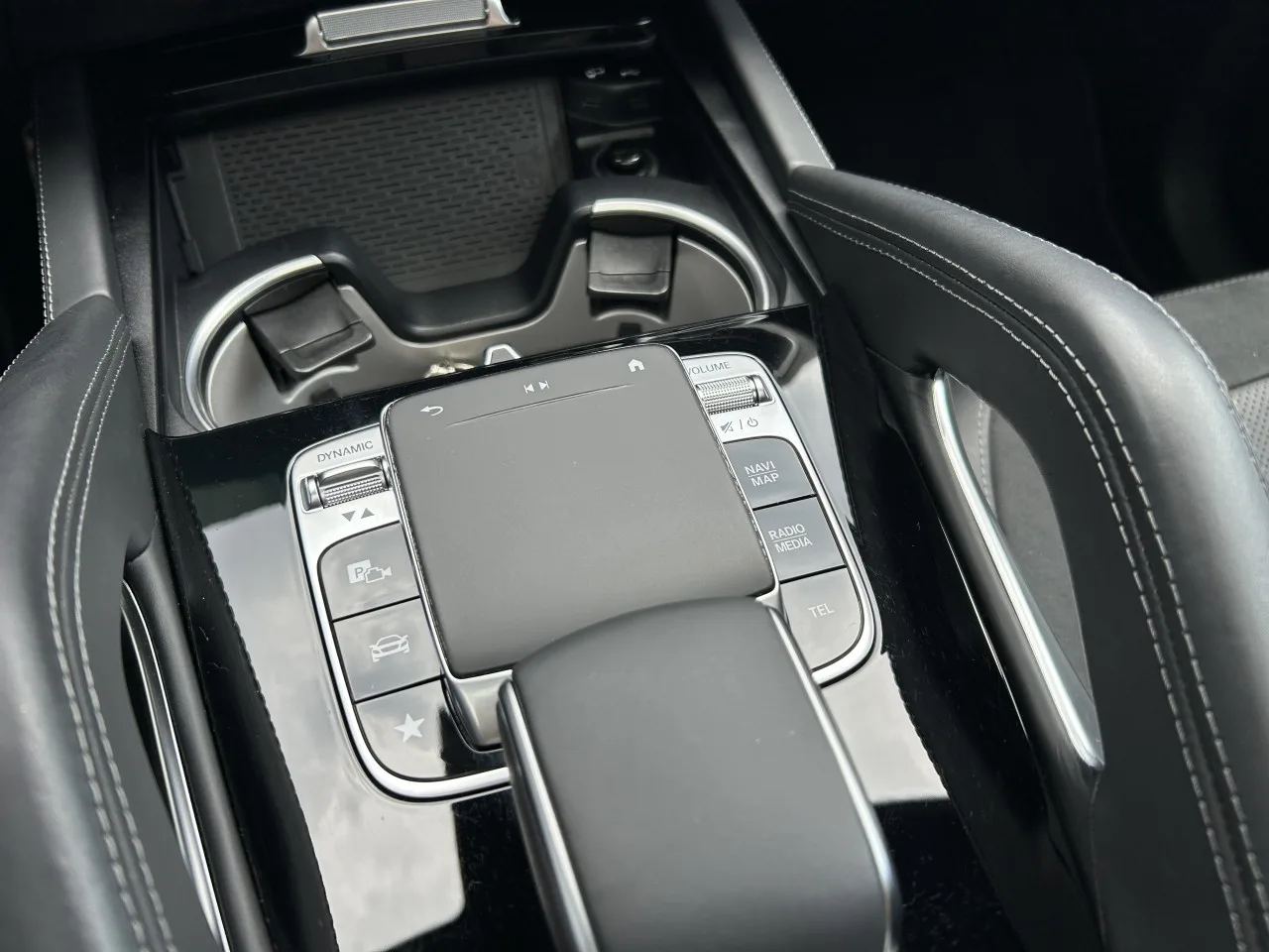 2020 Mercedes-AMG GLE 53 4MATIC+, Coupé offered by a specialist dealer in Písek, Czechia, photo 25 of 39