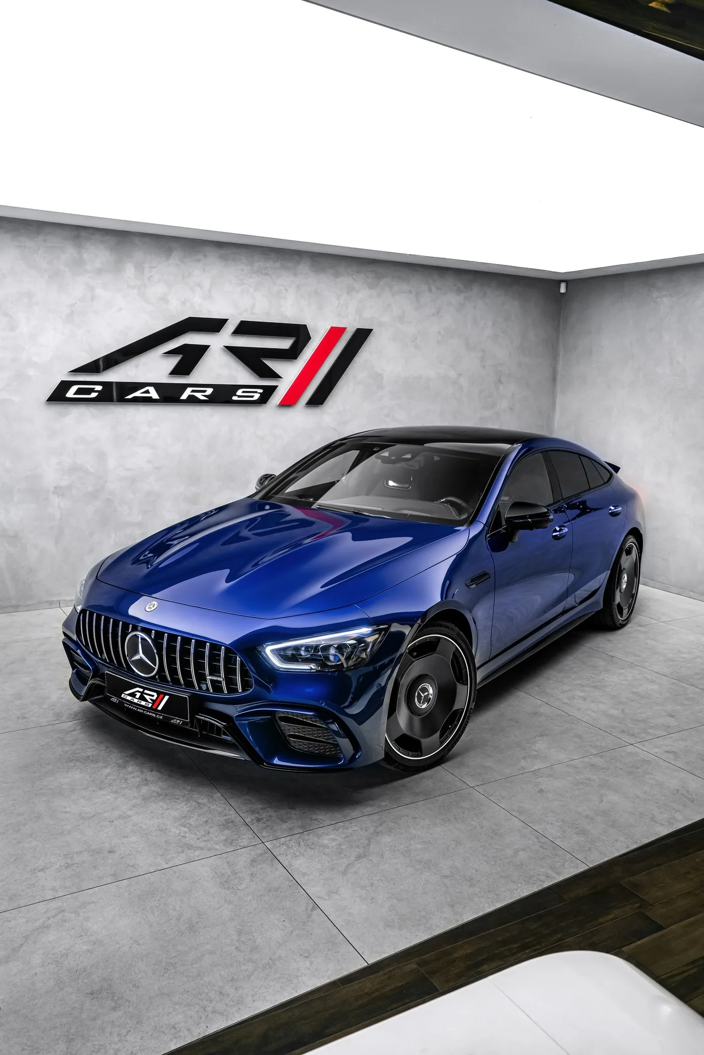 2020 Mercedes-AMG GT 53 4MATIC offered by a specialist dealer in Ostrava, Czechia, photo 8 of 15