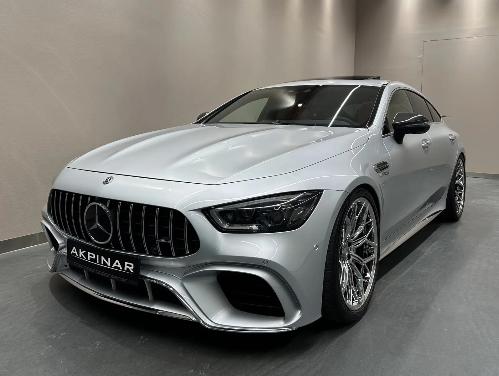 2020 Mercedes-AMG GT 63 S 4-Door Coupé offered by a specialist dealer in Holzgerlingen, Germany, main photo