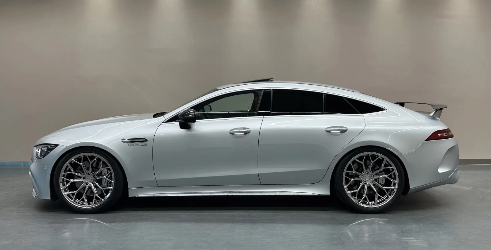 2020 Mercedes-AMG GT 63 S 4-Door Coupé, 4/25