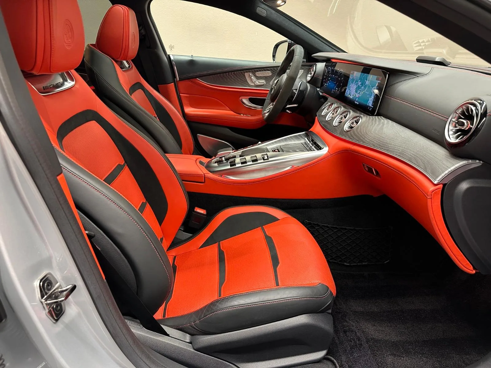2020 Mercedes-AMG GT 63 S 4-Door Coupé, 23/25