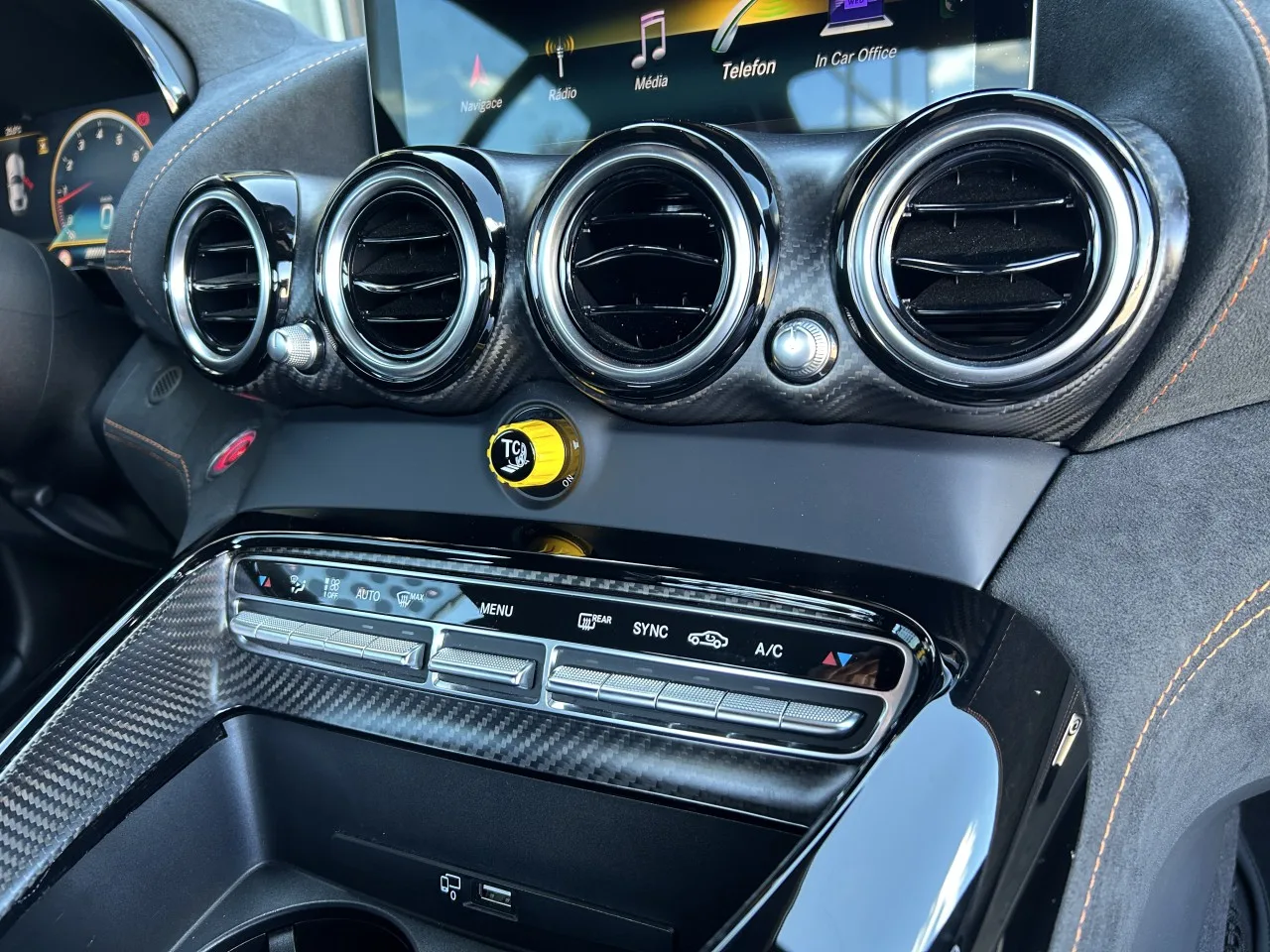 2020 Mercedes-AMG GT Black Series proposée par un concessionnaire spécialisé à Písek, Tchéquie, photo 28 sur 43