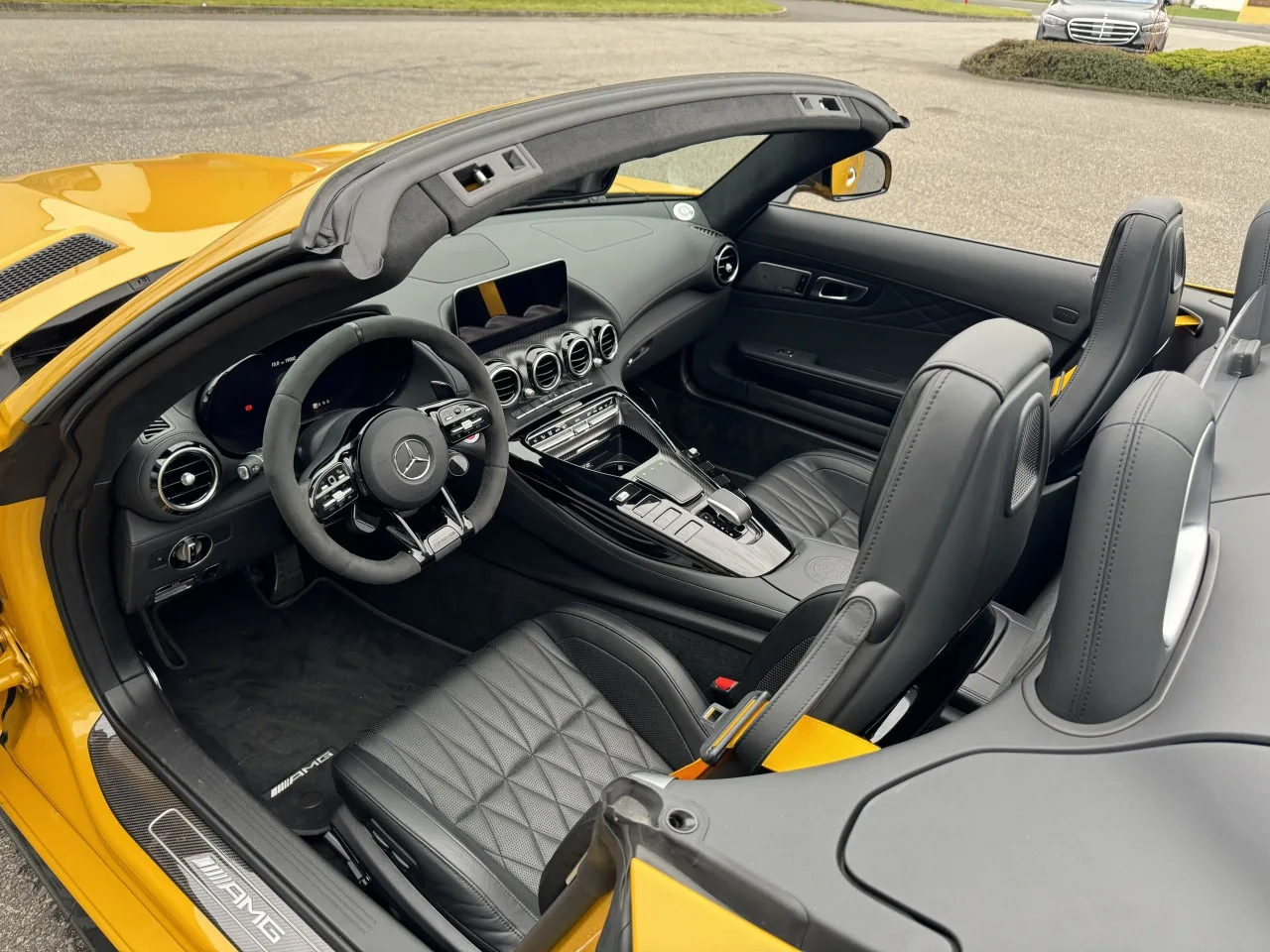 2020 Mercedes-AMG GT R Roadster offered by a specialist dealer in Písek, Czechia, photo 8 of 13