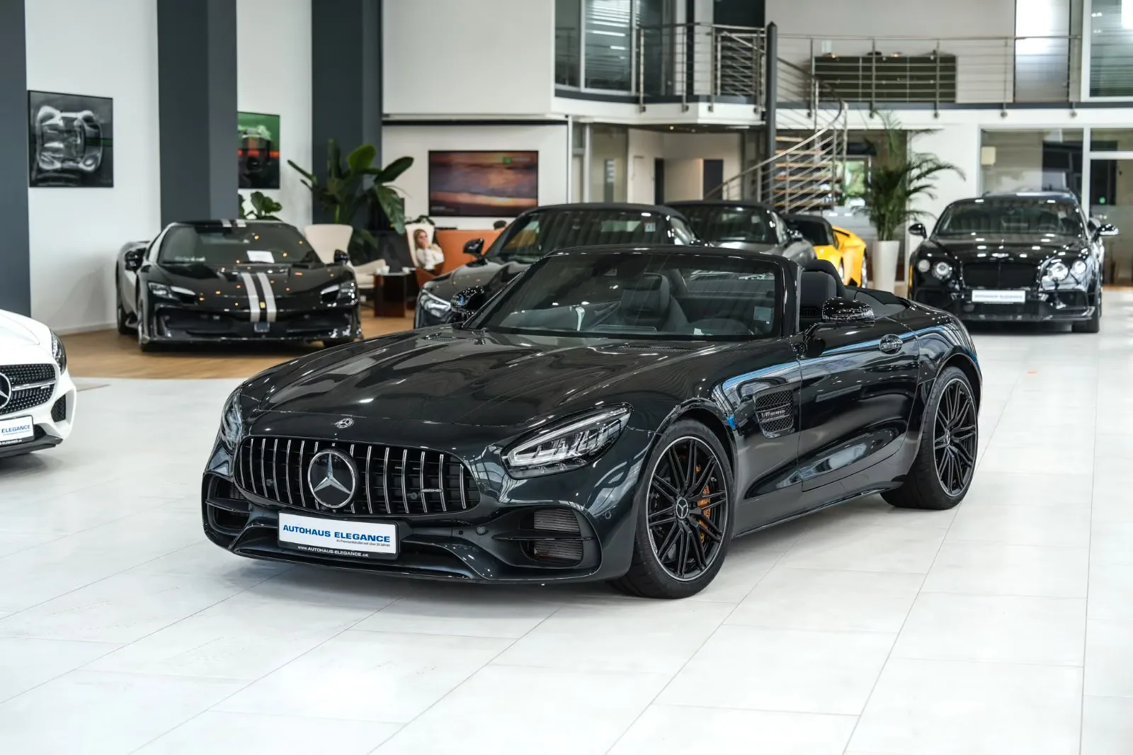 2020 Mercedes-AMG GT Roadster, 7/30