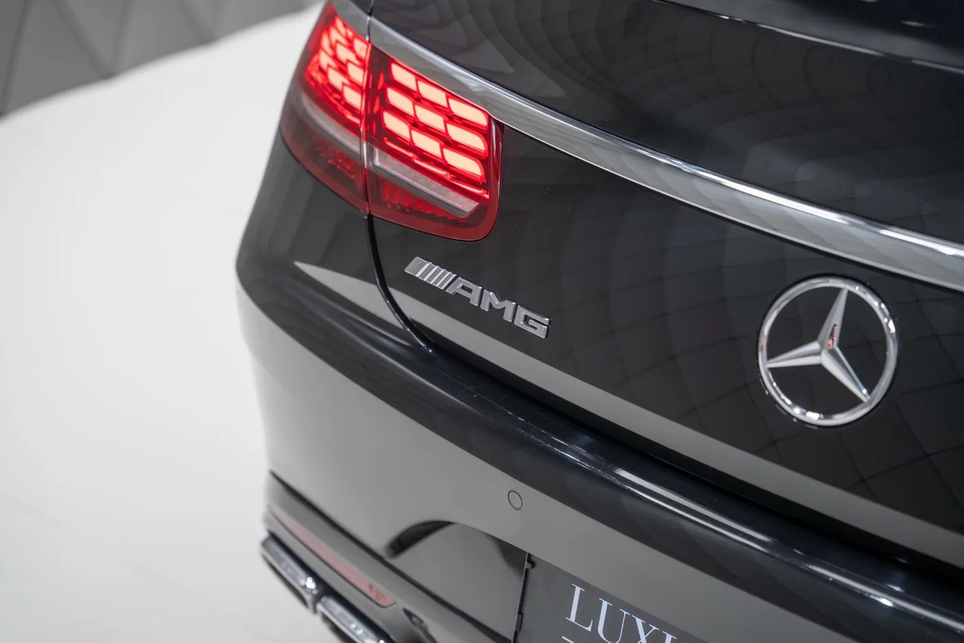 2020 Mercedes-AMG S 63 Coupé, 4MATIC proposée par un spécialiste de la supercar à Schenefeld, Allemagne, photo 12 sur 25