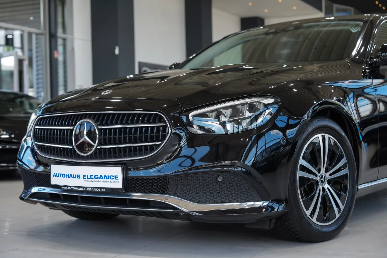 2020 Mercedes-Benz E 220 d Avantgarde, 9/30