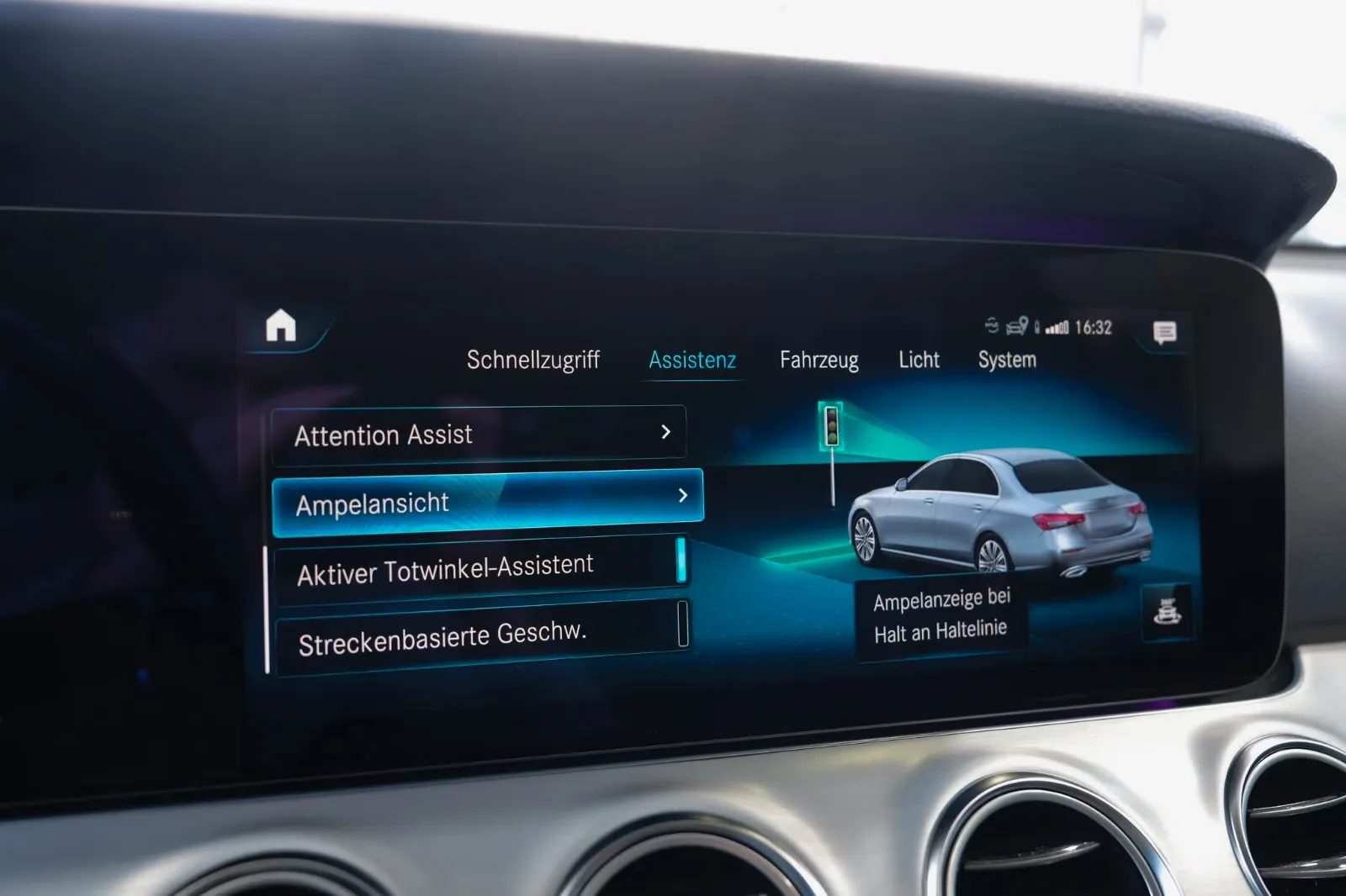 2020 Mercedes-Benz E 220 d Avantgarde, 26/30