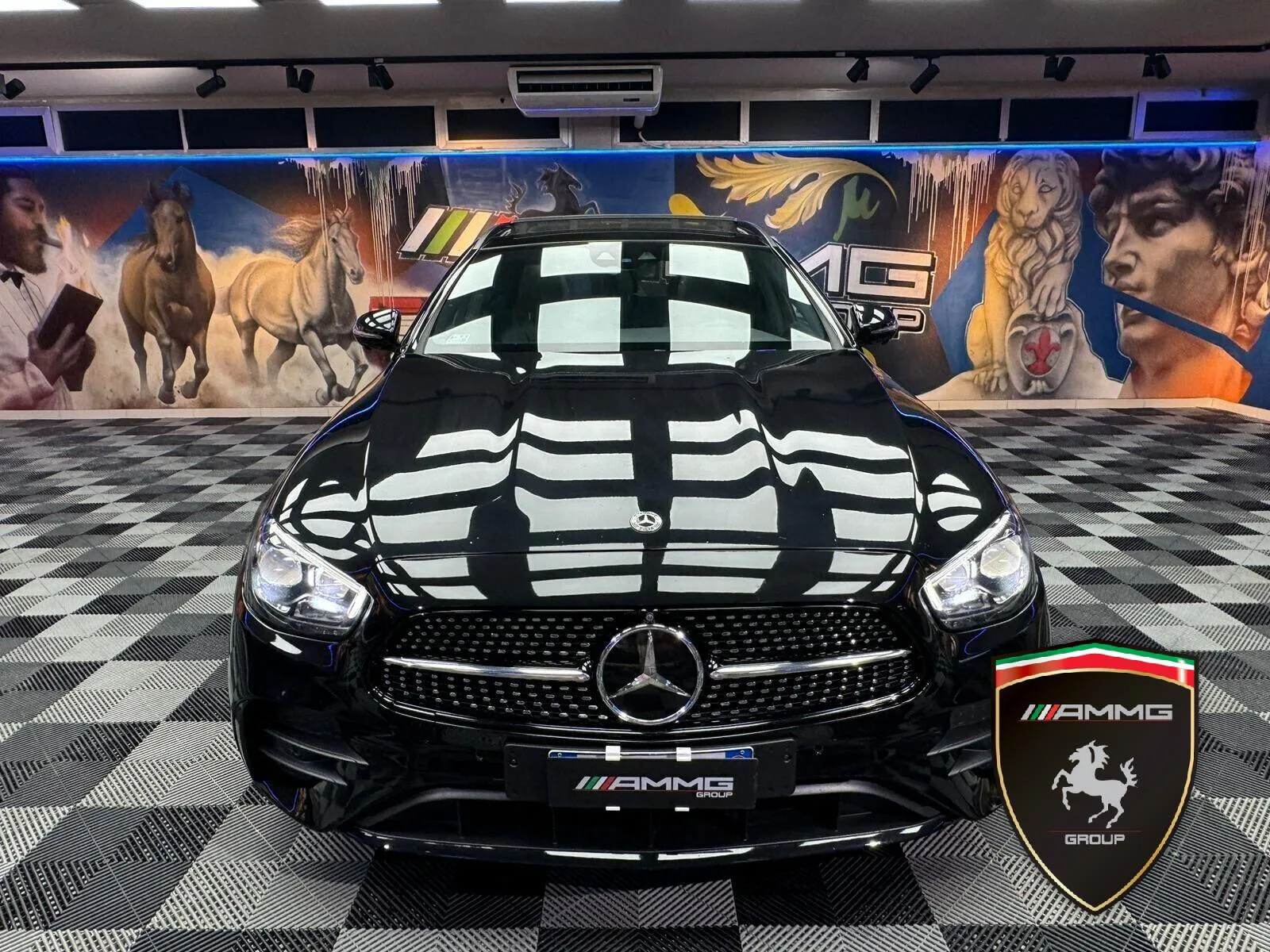 2020 Mercedes-Benz E 300 de Estate, 2/15