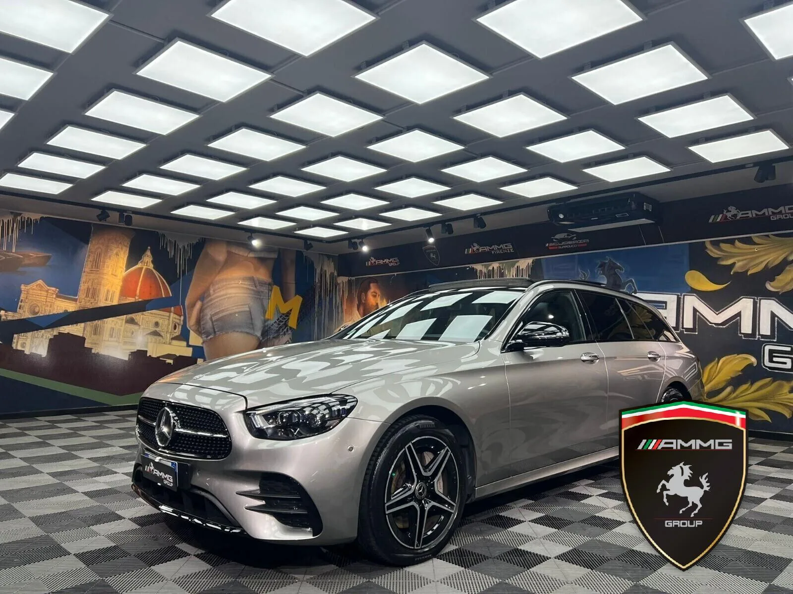 2020 Mercedes-Benz E 300 de Estate offered by a specialist dealer in Calenzano, Italy, main photo