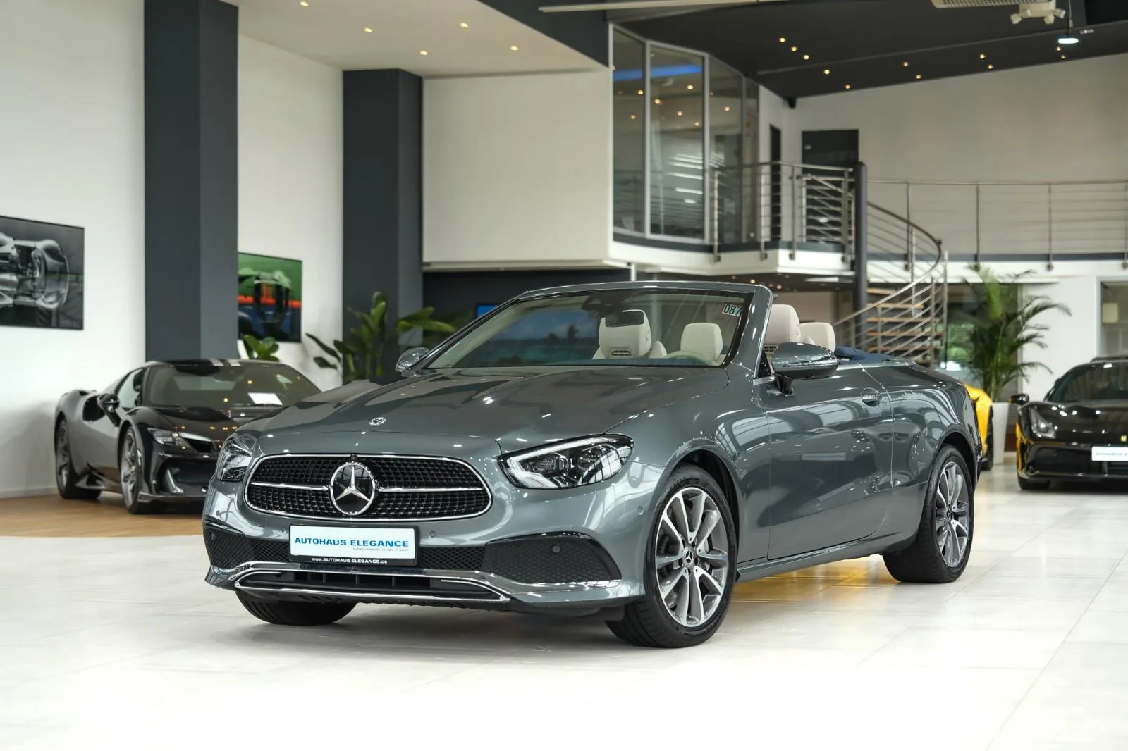 2020 Mercedes-Benz E 400 d Cabriolet, Avantgarde angeboten von einem Fachhändler in Köln, Deutschland, Hauptfoto