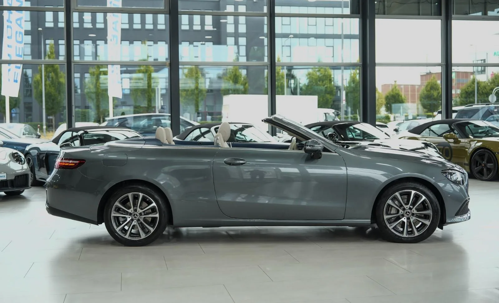 2020 Mercedes-Benz E 400 d Cabriolet, Avantgarde, 6/30