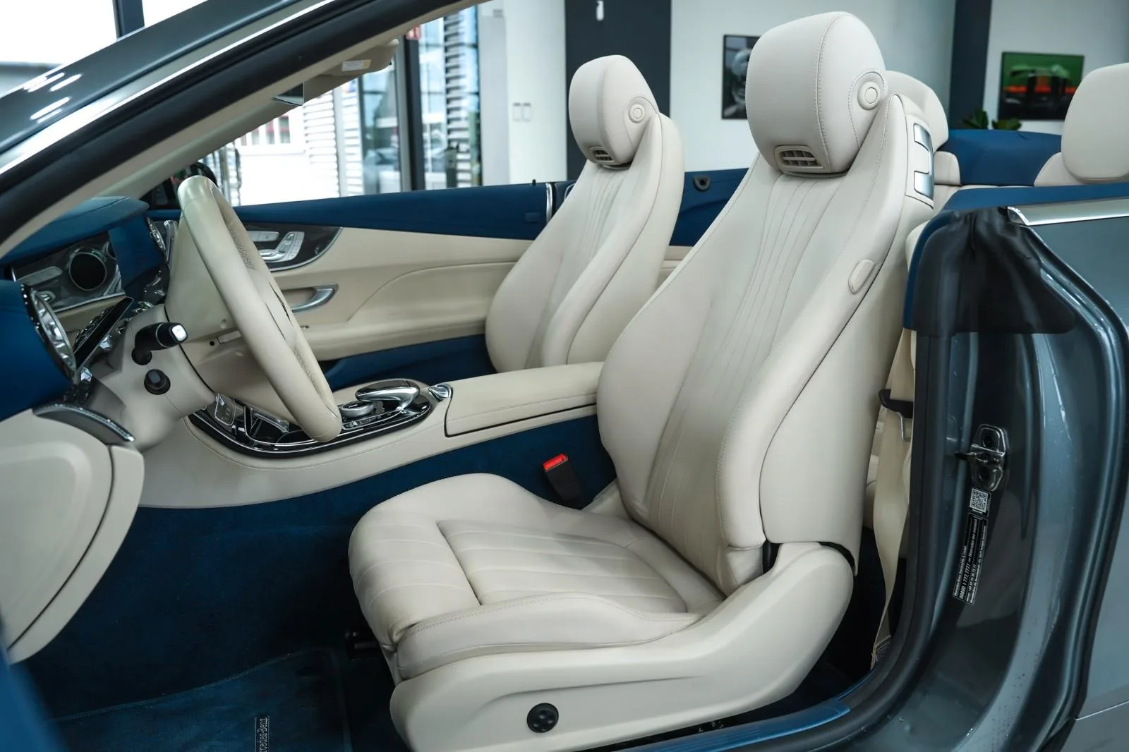 2020 Mercedes-Benz E 400 d Cabriolet, Avantgarde, 11/30