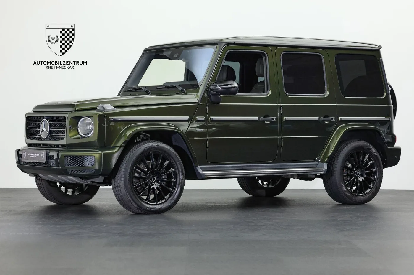 2020 Mercedes-Benz G 400 d offered by a supercar dealer in Viernheim, Germany, photo 3 of 25