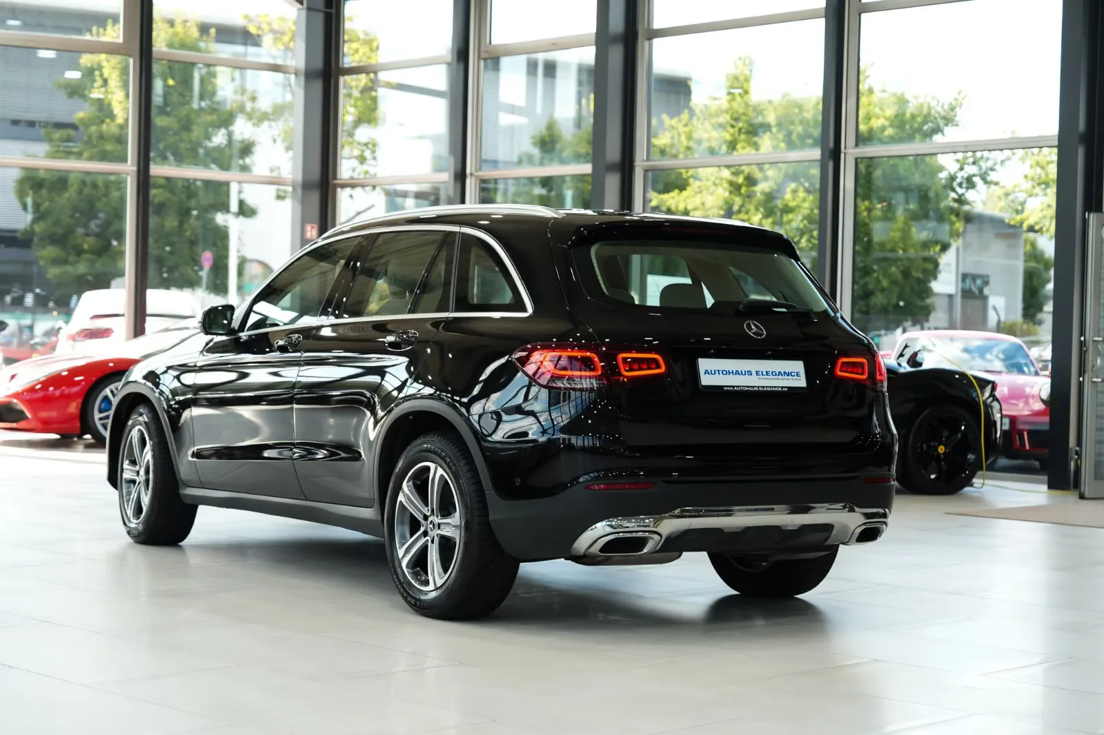 2020 Mercedes-Benz GLC 300 d 4MATIC, 3/24