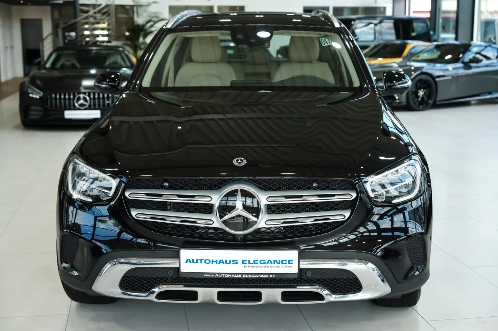 2020 Mercedes-Benz GLC 300 d 4MATIC, 7/24