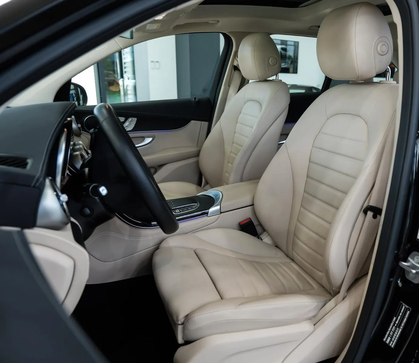 2020 Mercedes-Benz GLC 300 d 4MATIC, 10/24