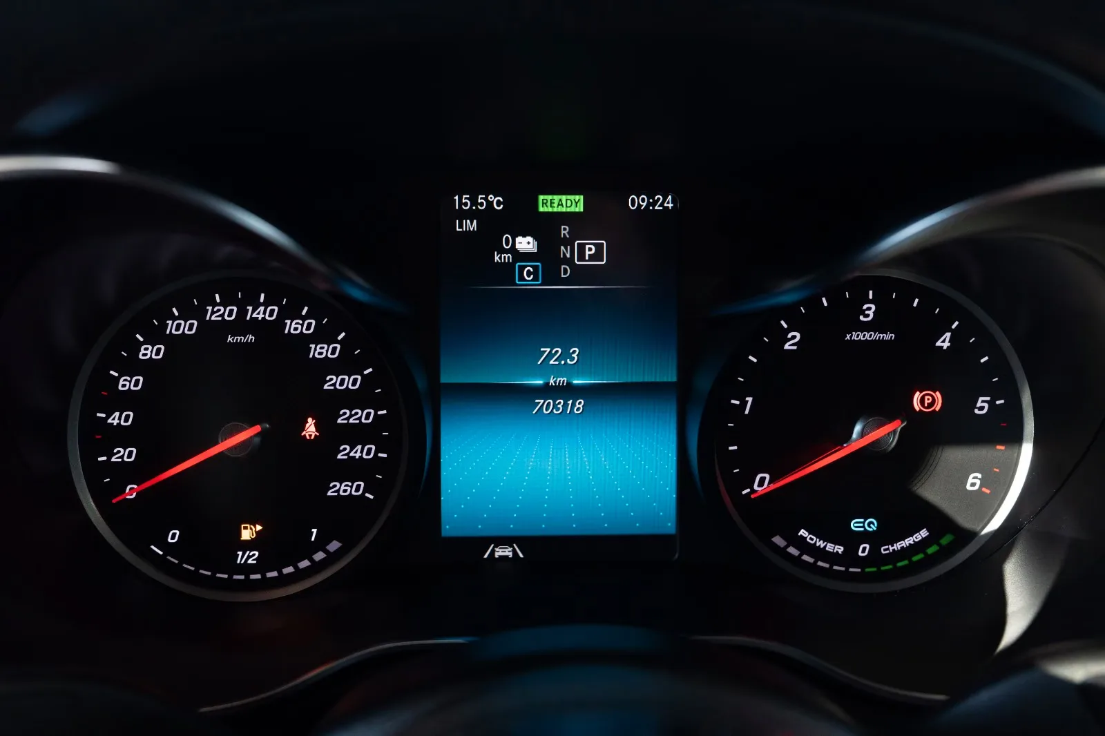 2020 Mercedes-Benz GLC 300 de 4MATIC Coupé, AMG Line, 14/20
