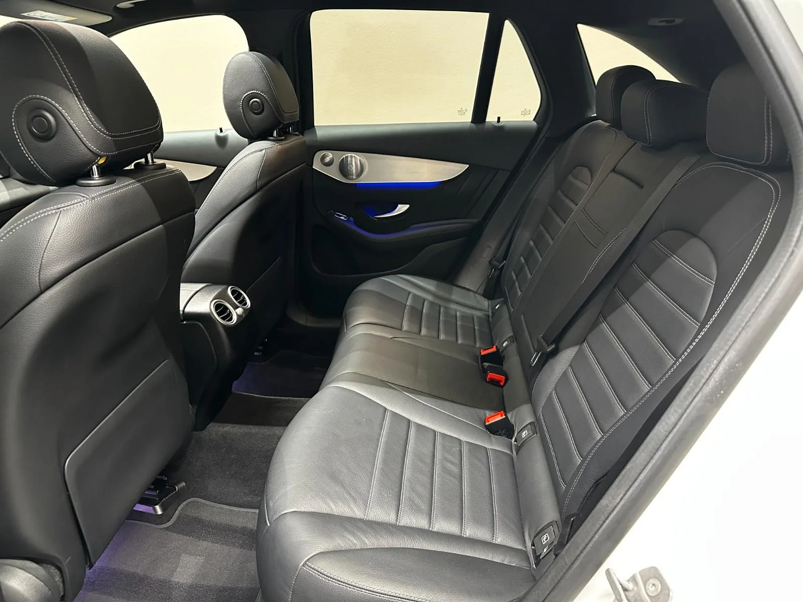2020 Mercedes-Benz GLC 300 e 4MATIC, 14/27