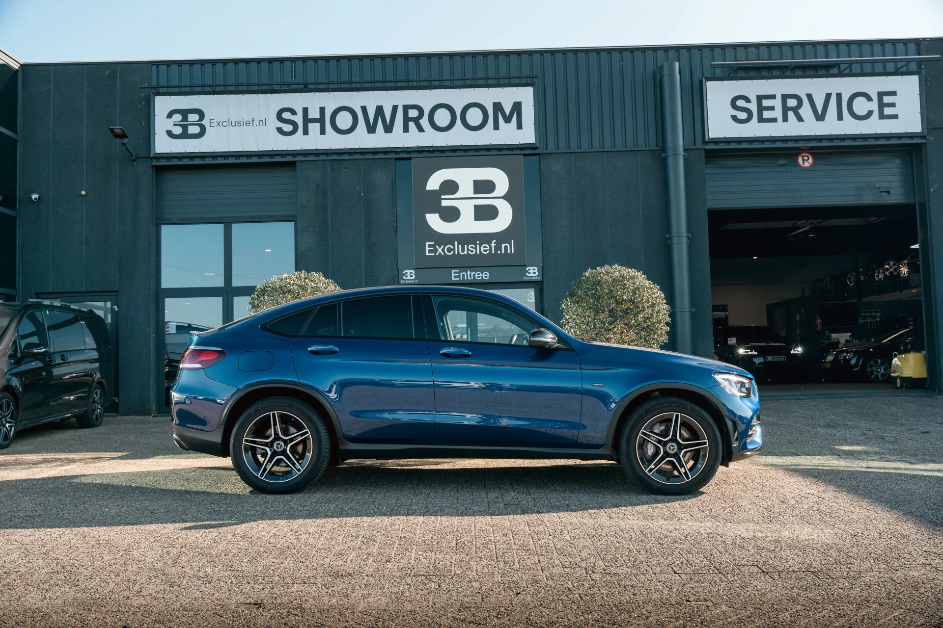 2020 Mercedes-Benz GLC 300 e 4MATIC Coupé, 24/30