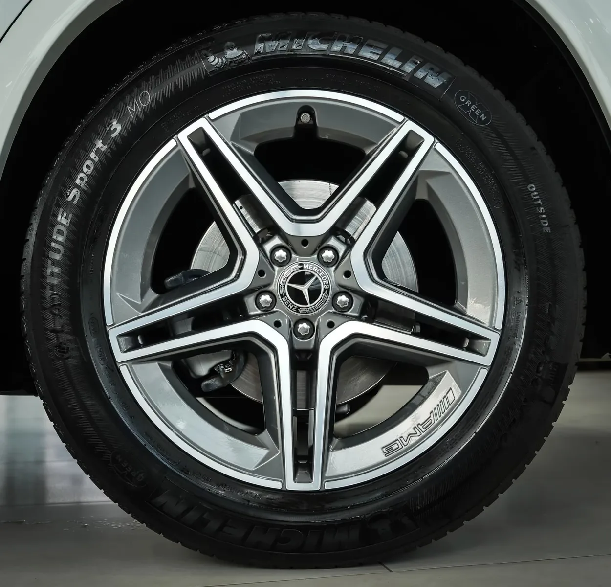 2020 Mercedes-Benz GLE 300 d 4MATIC, AMG Line, 8/23