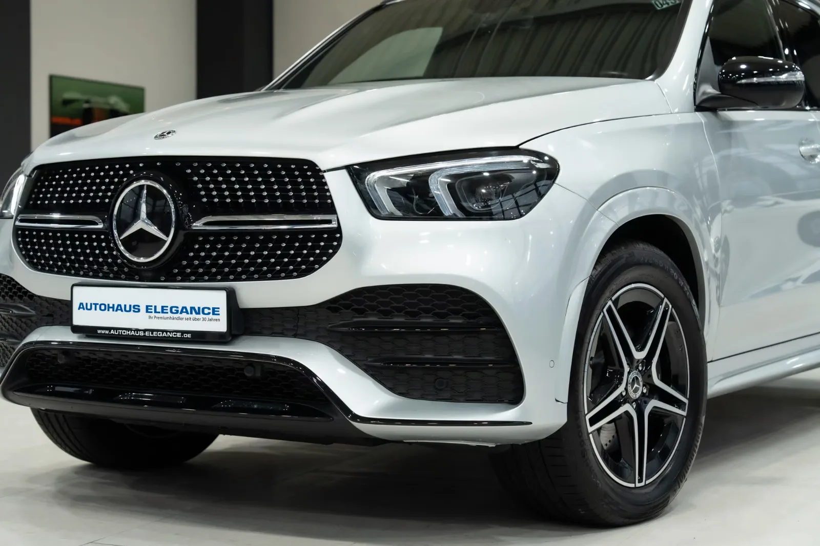 2020 Mercedes-Benz GLE 350 d 4MATIC, AMG Line, 9/26