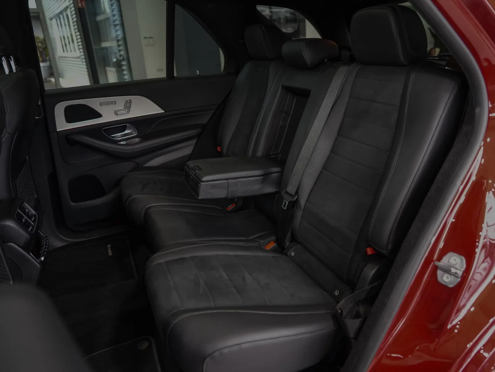 2020 Mercedes-Benz GLE 400 d AMG Line, 11/27