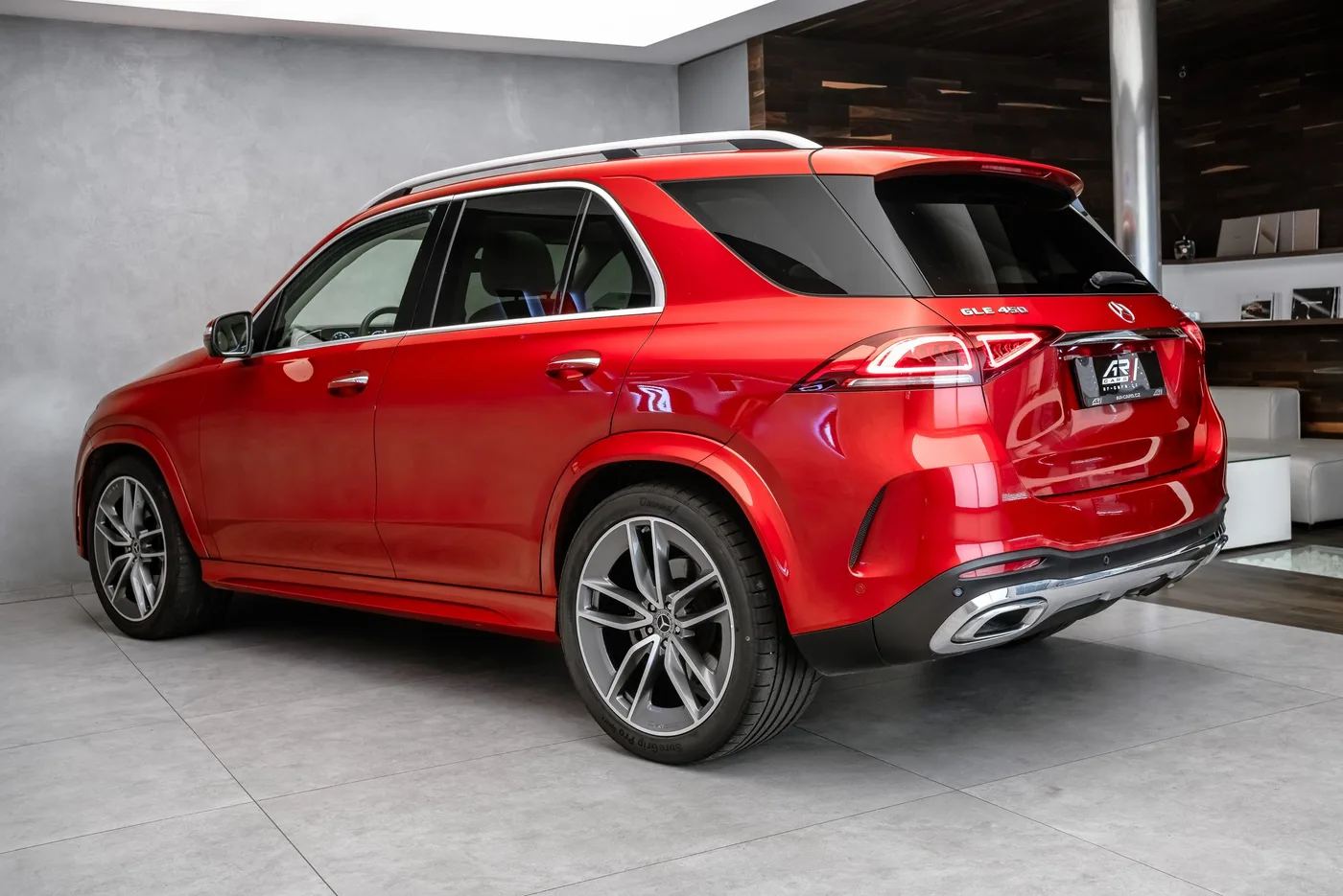 2020 Mercedes-Benz GLE 450 4MATIC, AMG Line angeboten von einem Fachhändler in Ostrava, Tschechien, Foto 6 von 15