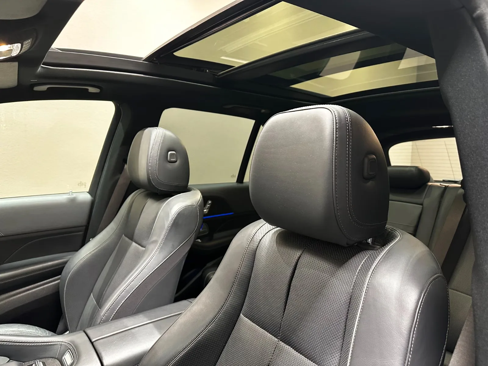 2020 Mercedes-Benz GLE 450 4MATIC, AMG Line, Night package, 9/30