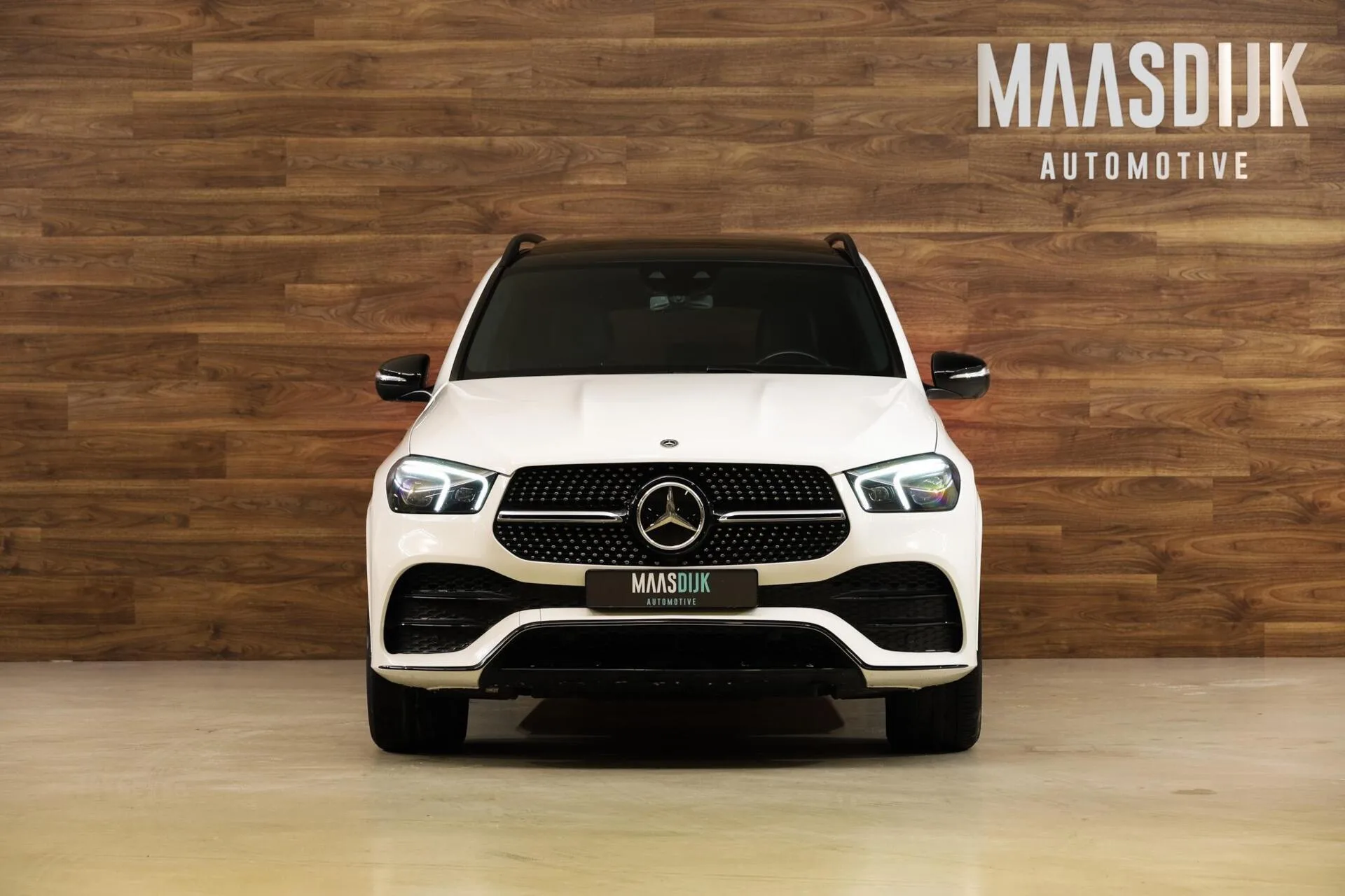 2020 Mercedes-Benz GLE 450 4MATIC, 2/30