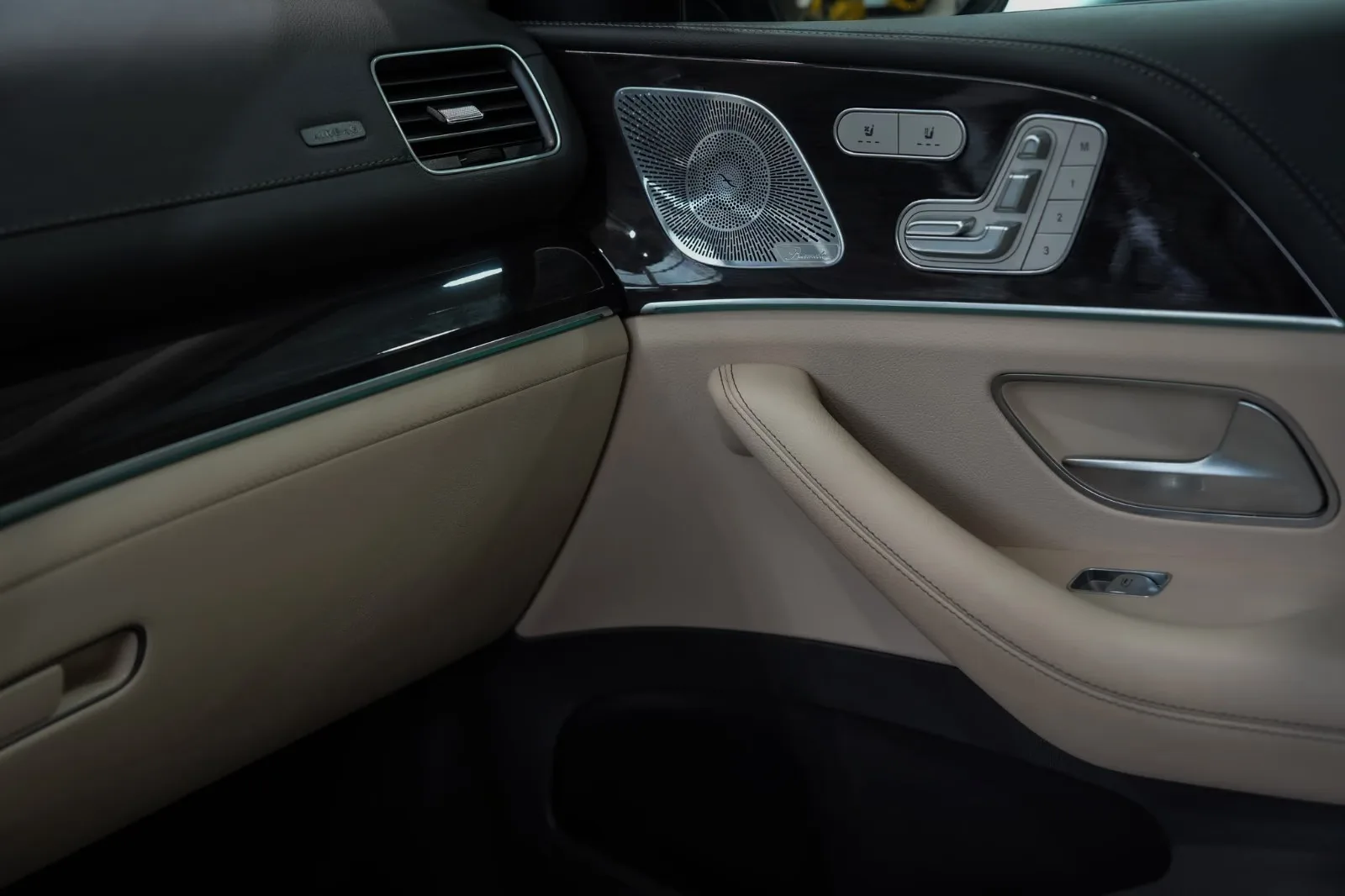 2020 Mercedes-Benz GLS 580, 16/30