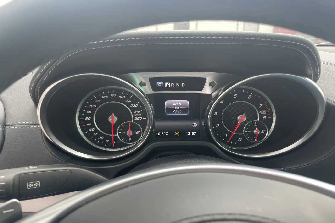 2020 Mercedes-Benz SL 500 AMG Line proposée par un concessionnaire spécialisé à Písek, Tchéquie, photo 14 sur 14