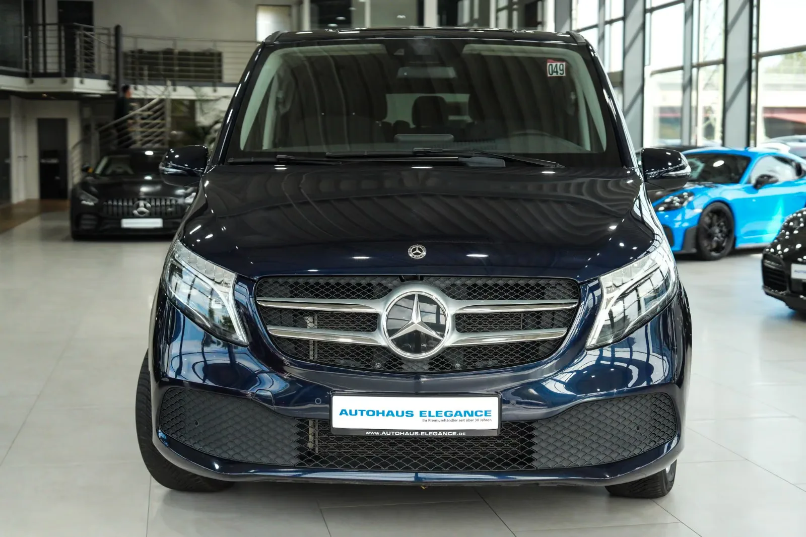 2020 Mercedes-Benz V 250 d Long, 4/30