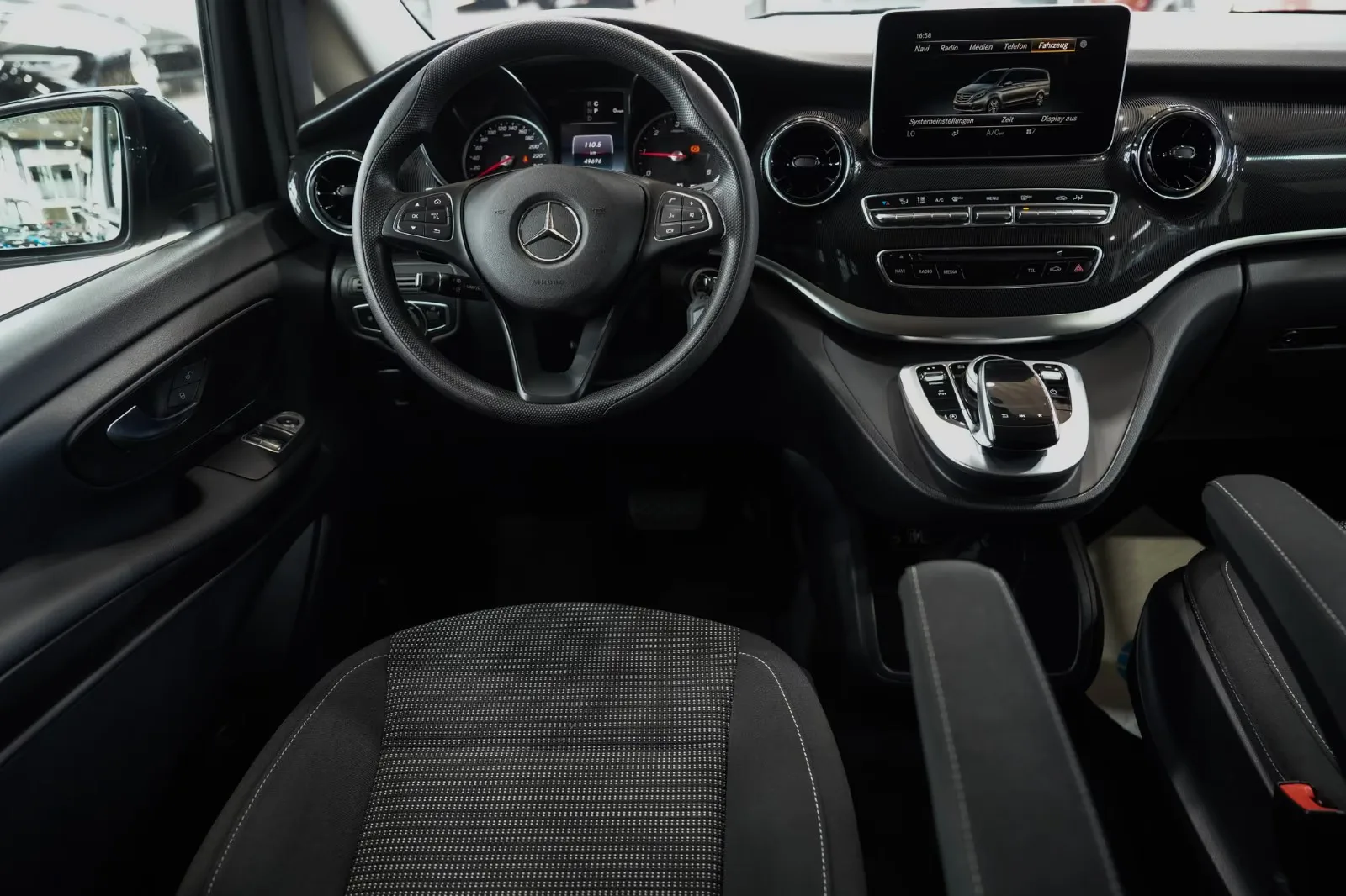2020 Mercedes-Benz V 250 d Long, 15/30