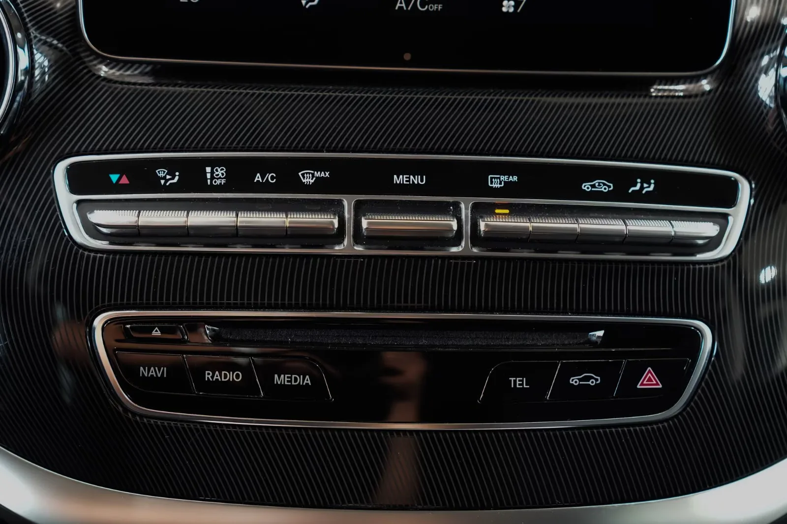 2020 Mercedes-Benz V 250 d Long, 29/30