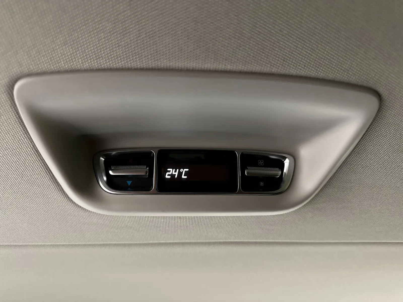 2020 Mercedes-Benz V 300 d long, Avantgarde, 15/30