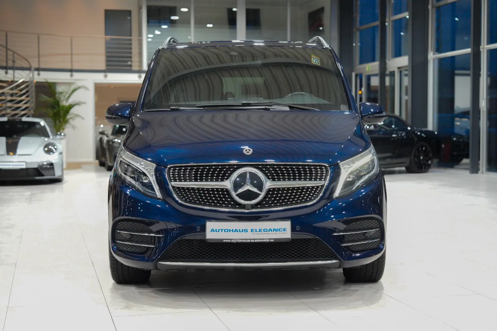2020 Mercedes-Benz V 300 d 4MATIC, Edition, Long, 5/20