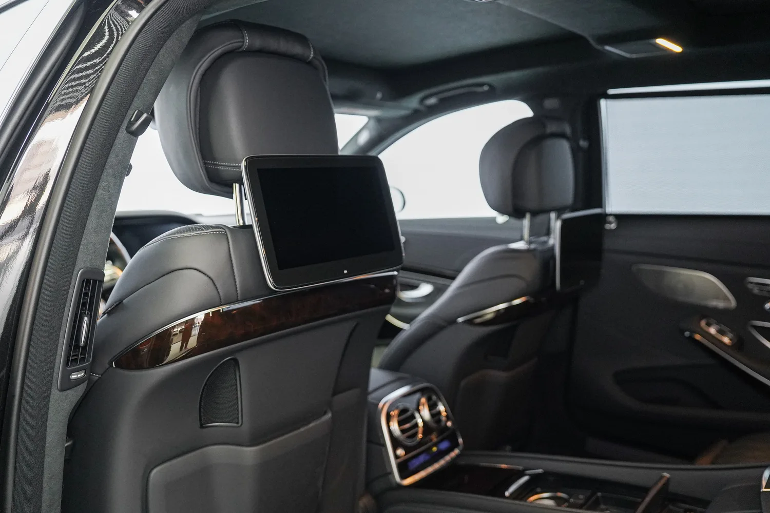 2020 Mercedes-Maybach S 650, 14/17