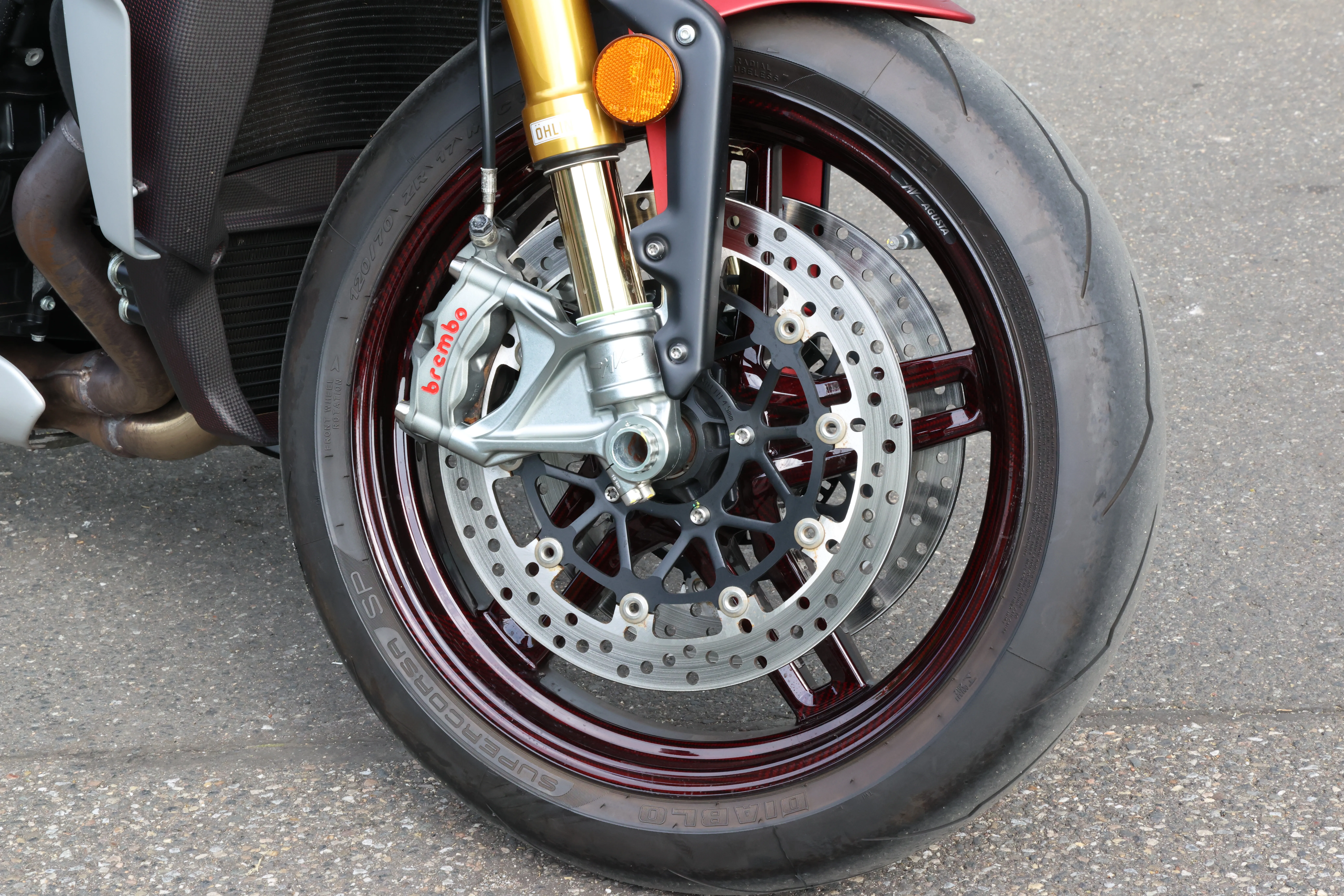 2020 MV Agusta Brutale 1000 Serie Oro, 8/30