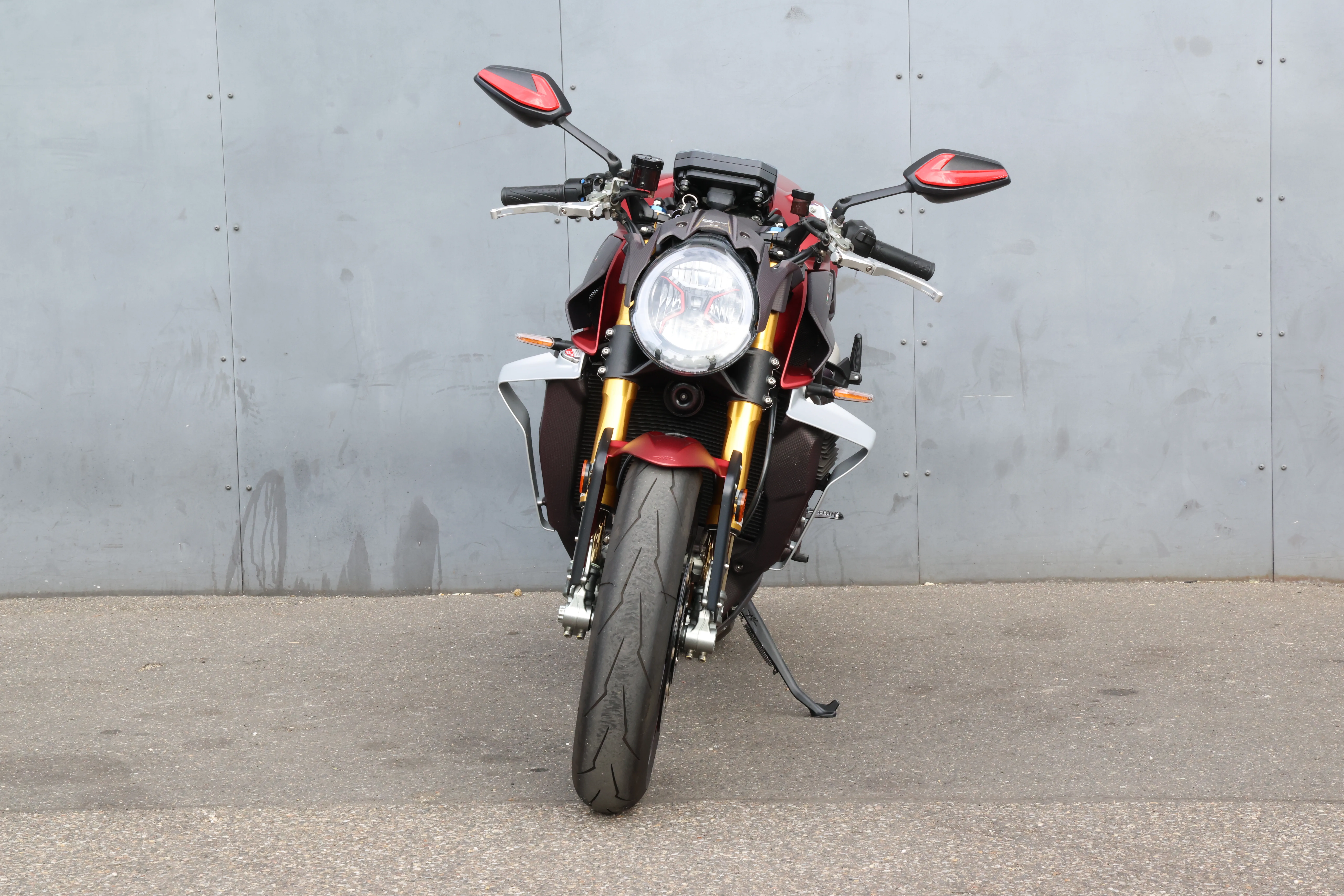 2020 MV Agusta Brutale 1000 Serie Oro, 14/30