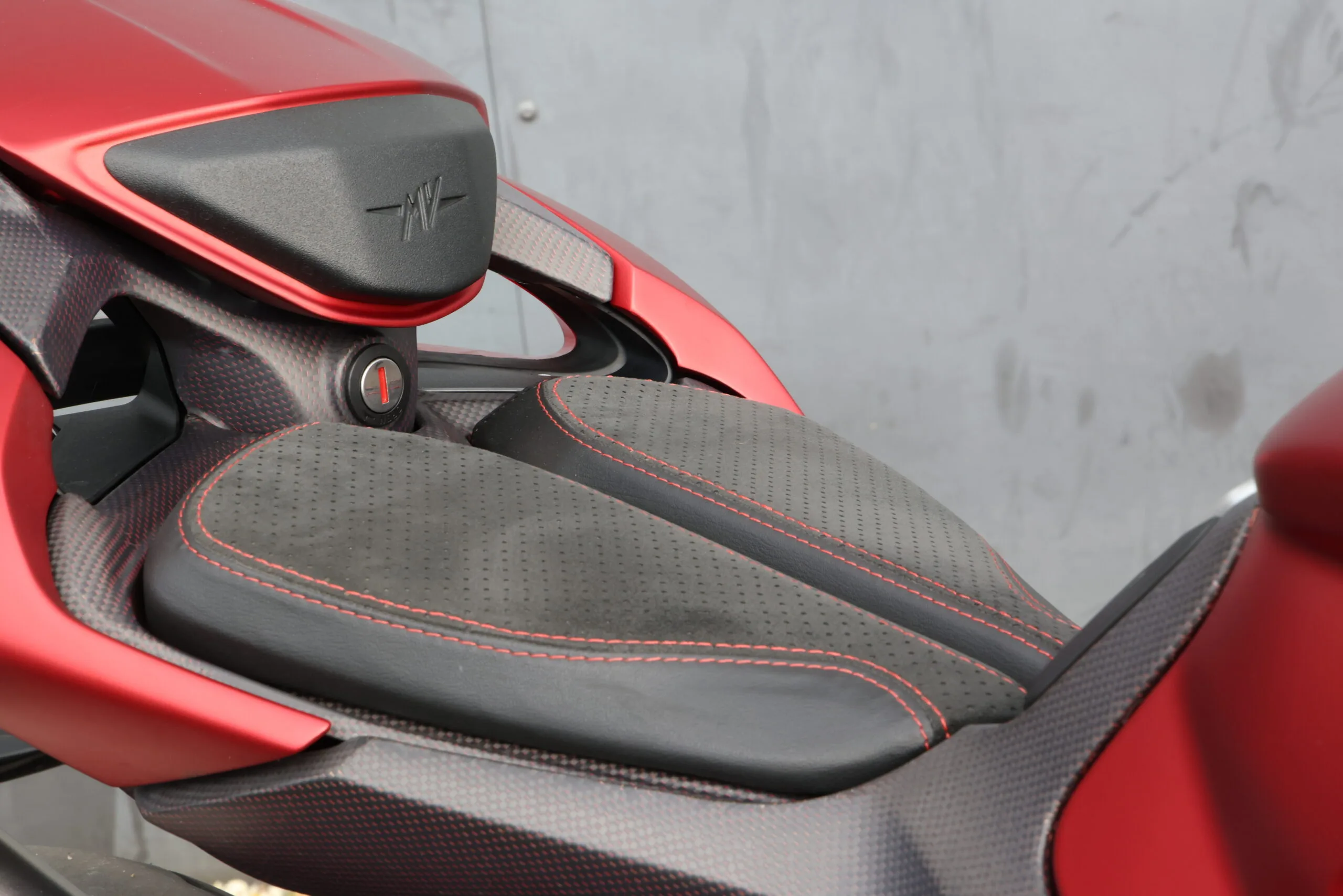 2020 MV Agusta Brutale 1000 Serie Oro, 23/30