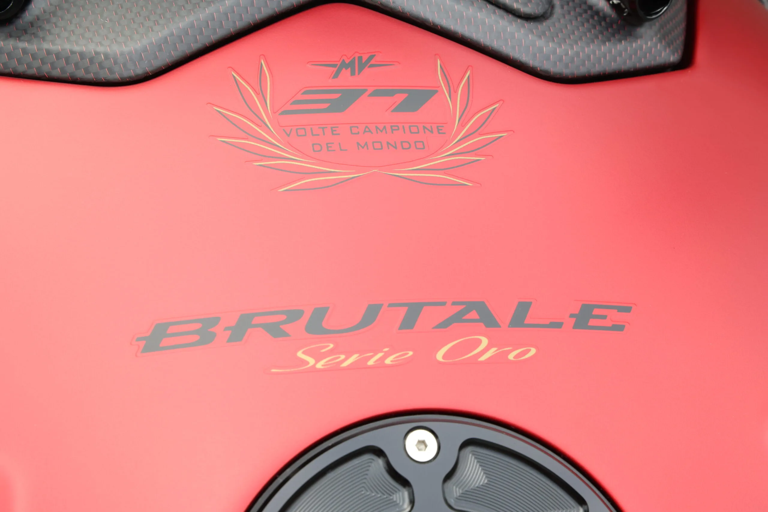 2020 MV Agusta Brutale 1000 Serie Oro, 29/30