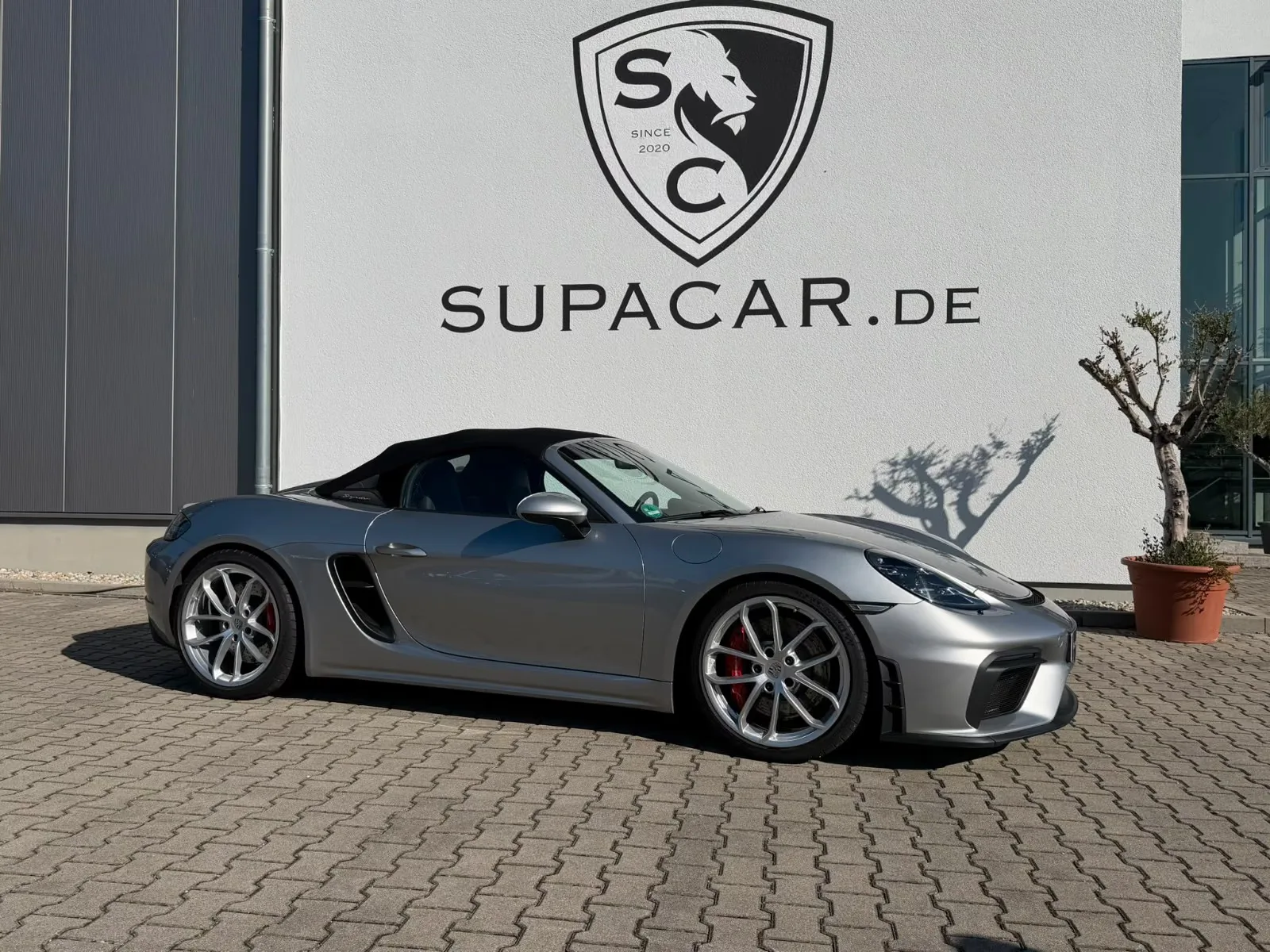 2020 Porsche 718 Boxster Spyder angeboten von einem Fachhändler in Kranzberg, Deutschland, Hauptfoto