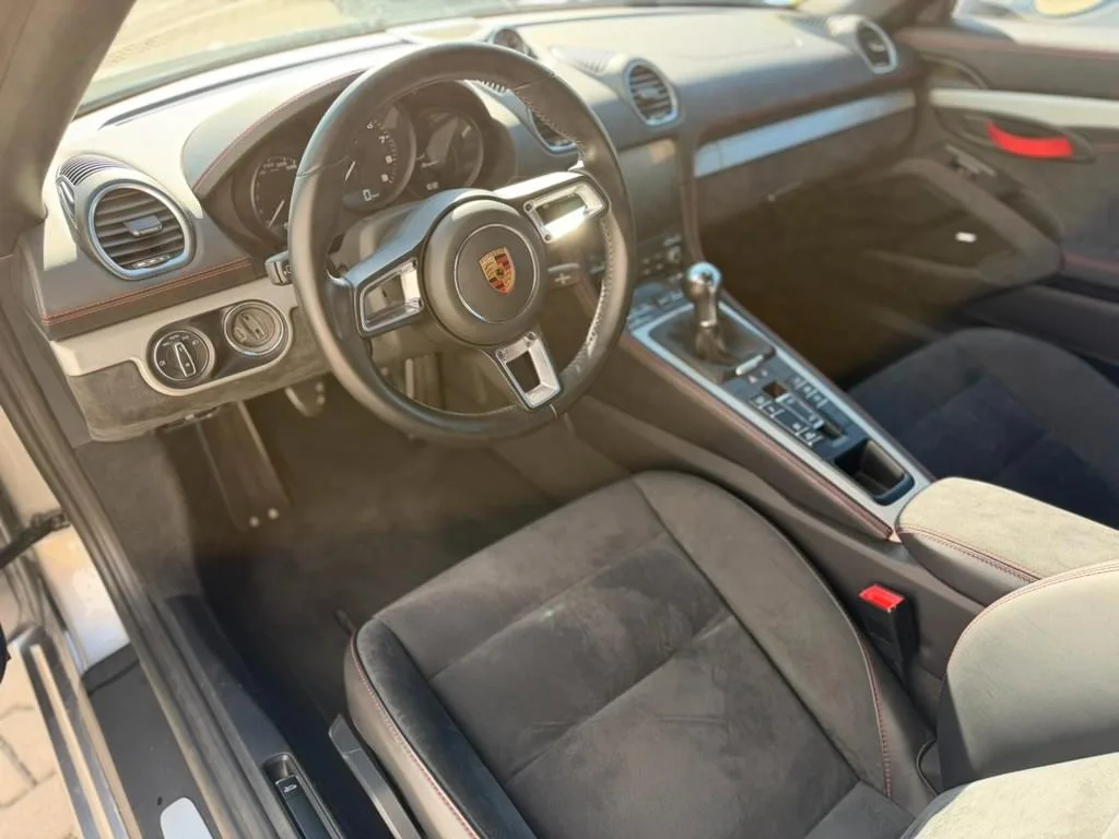 2020 Porsche 718 Boxster Spyder, 20/28