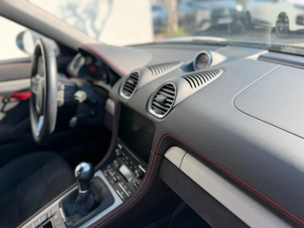 2020 Porsche 718 Boxster Spyder, 27/28