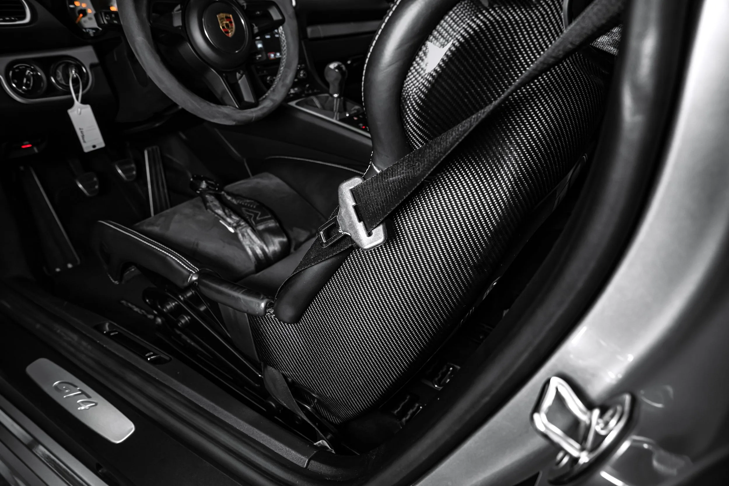 2020 Porsche 718 Cayman GT4, 20/25