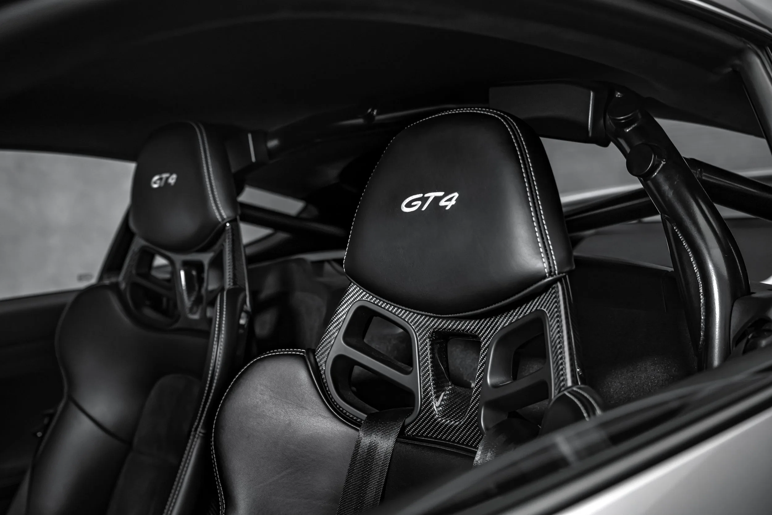 2020 Porsche 718 Cayman GT4, 21/25